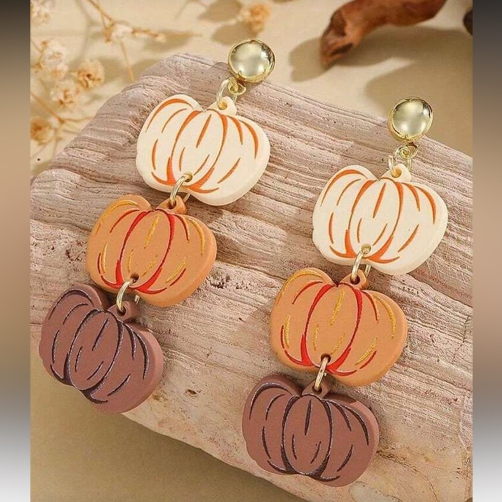 🎃NEW Fall Pumpkin Multi-Color Dangle Earrings🎃